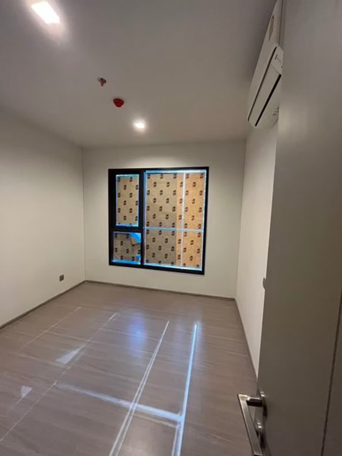 1 Bed Condo for Sale  Near Phetchaburi MRT - Image 9