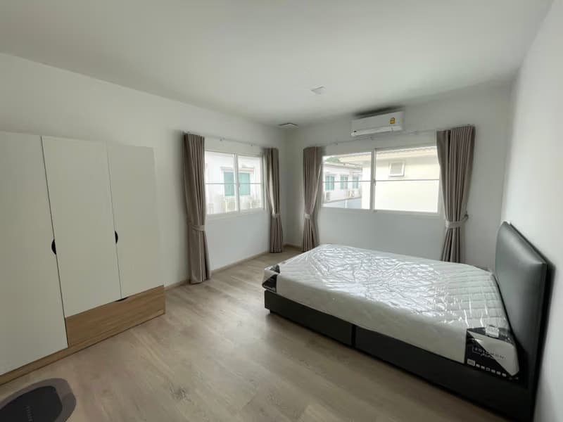 3 Bed House for Rent and Sale in Bang Phli