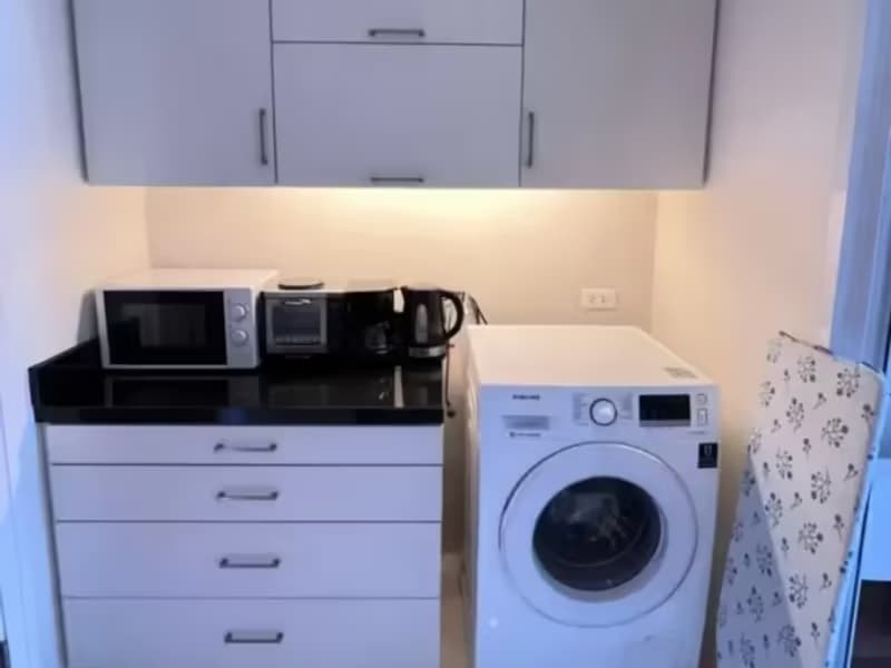 1 Bedroom Condo