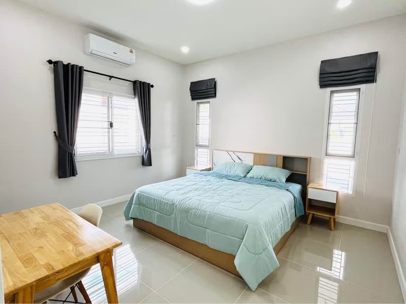 3 Bed House for Rent in Hang Dong District