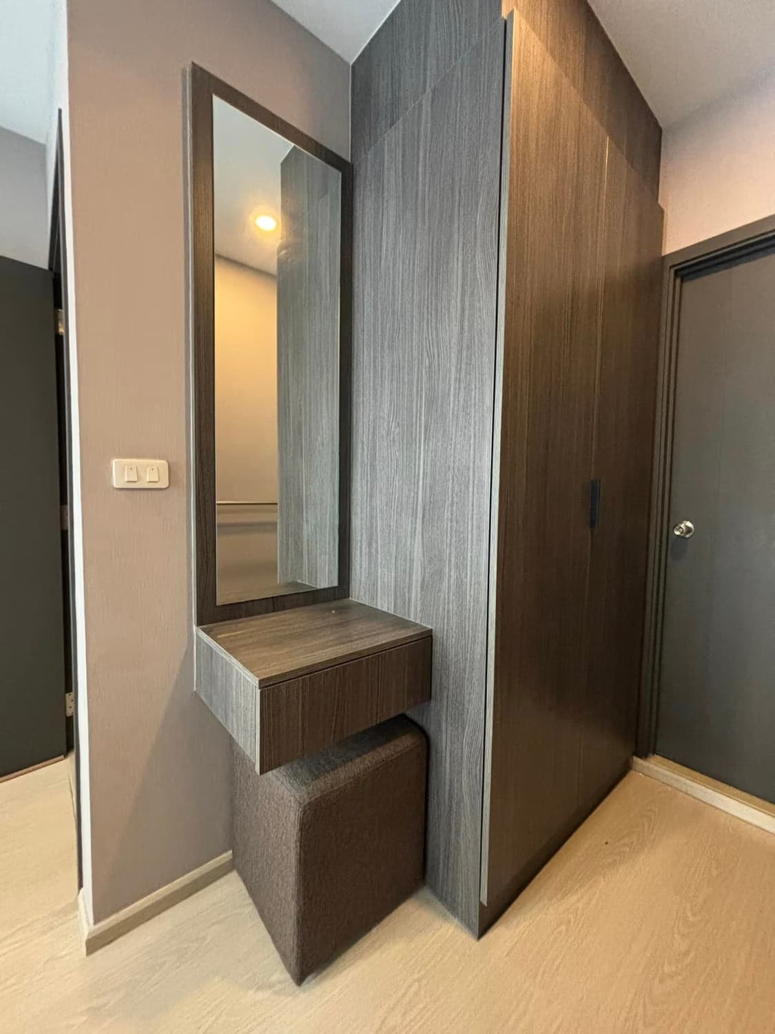 1 Bed Condo for Sale  Near Udom Suk BTS - Image 11