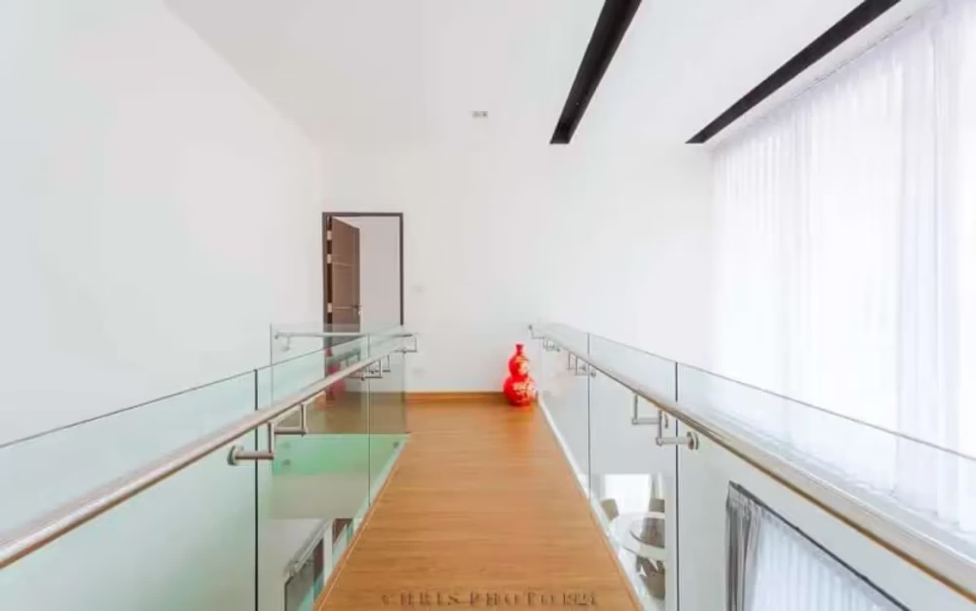 4 Bedroom House - Image 2