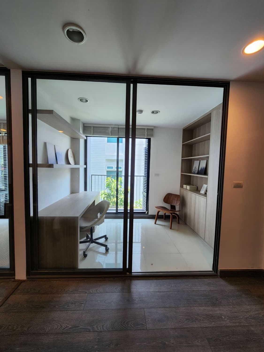 Condo for Rent at Rende Sukhumvit 23 - Image 3
