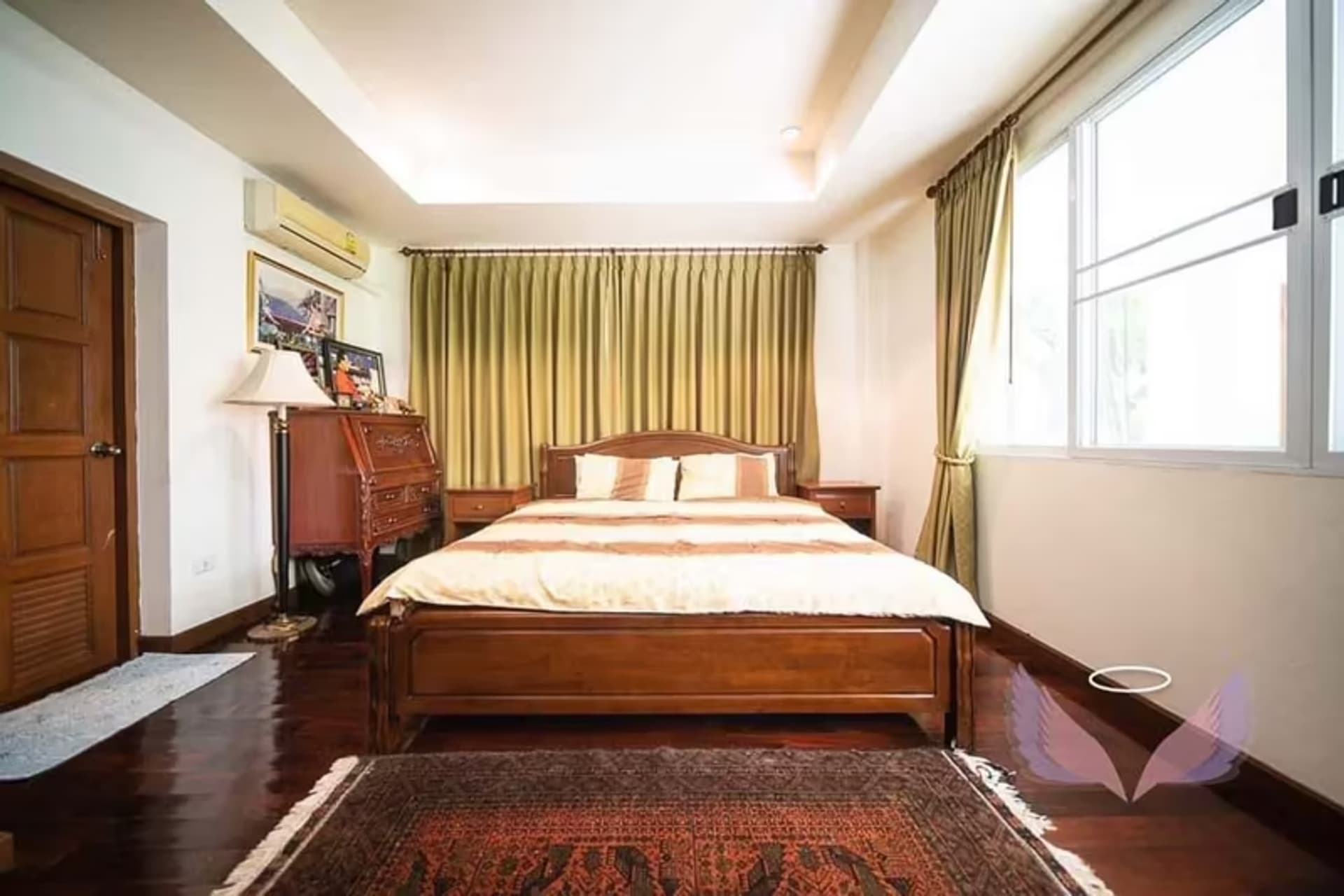 5 Bedroom House - Image 18
