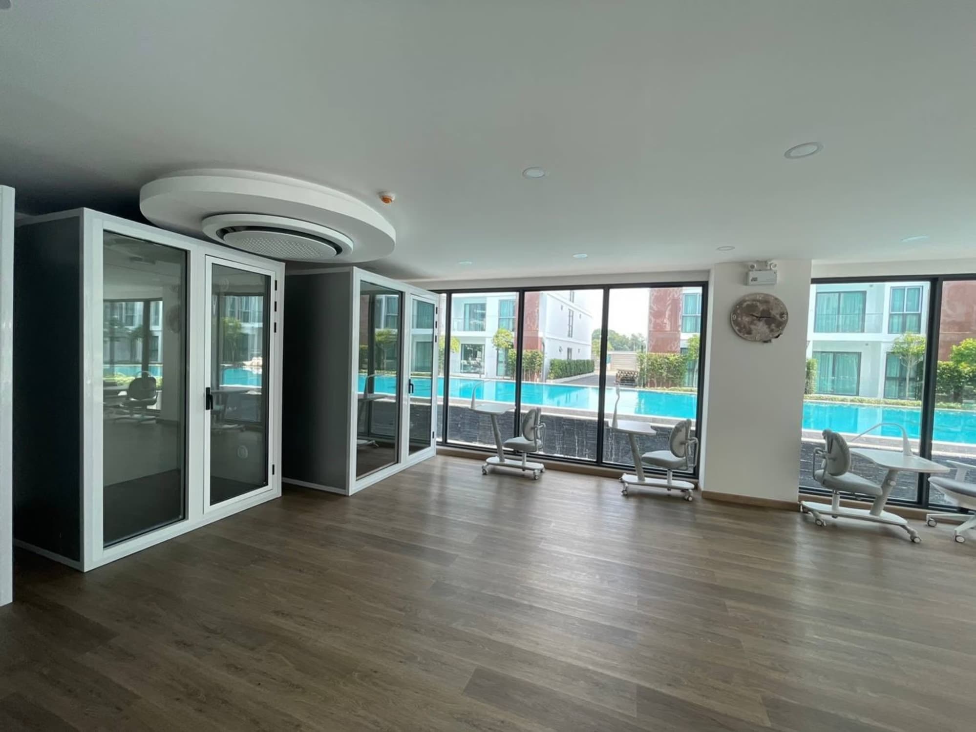 Condo for Rent at The One Condo - Image 6