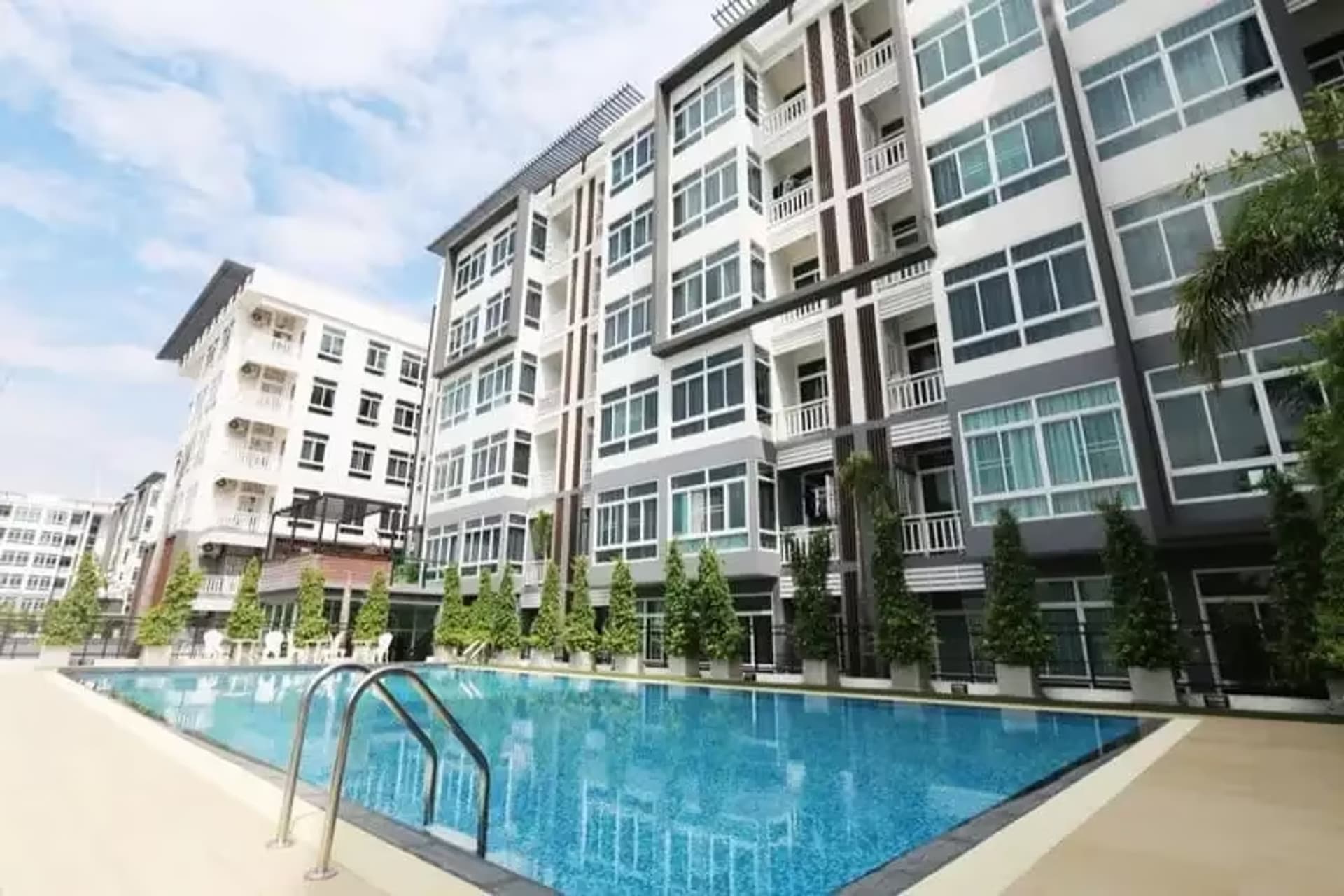 1 Bedroom Condo - Image 15