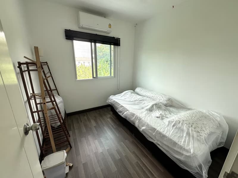 3 Bed Townhouse for Rent in San Kamphaeng