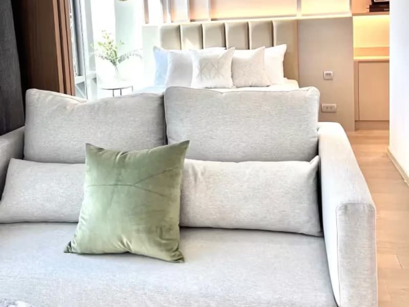 1 Bedroom Condo