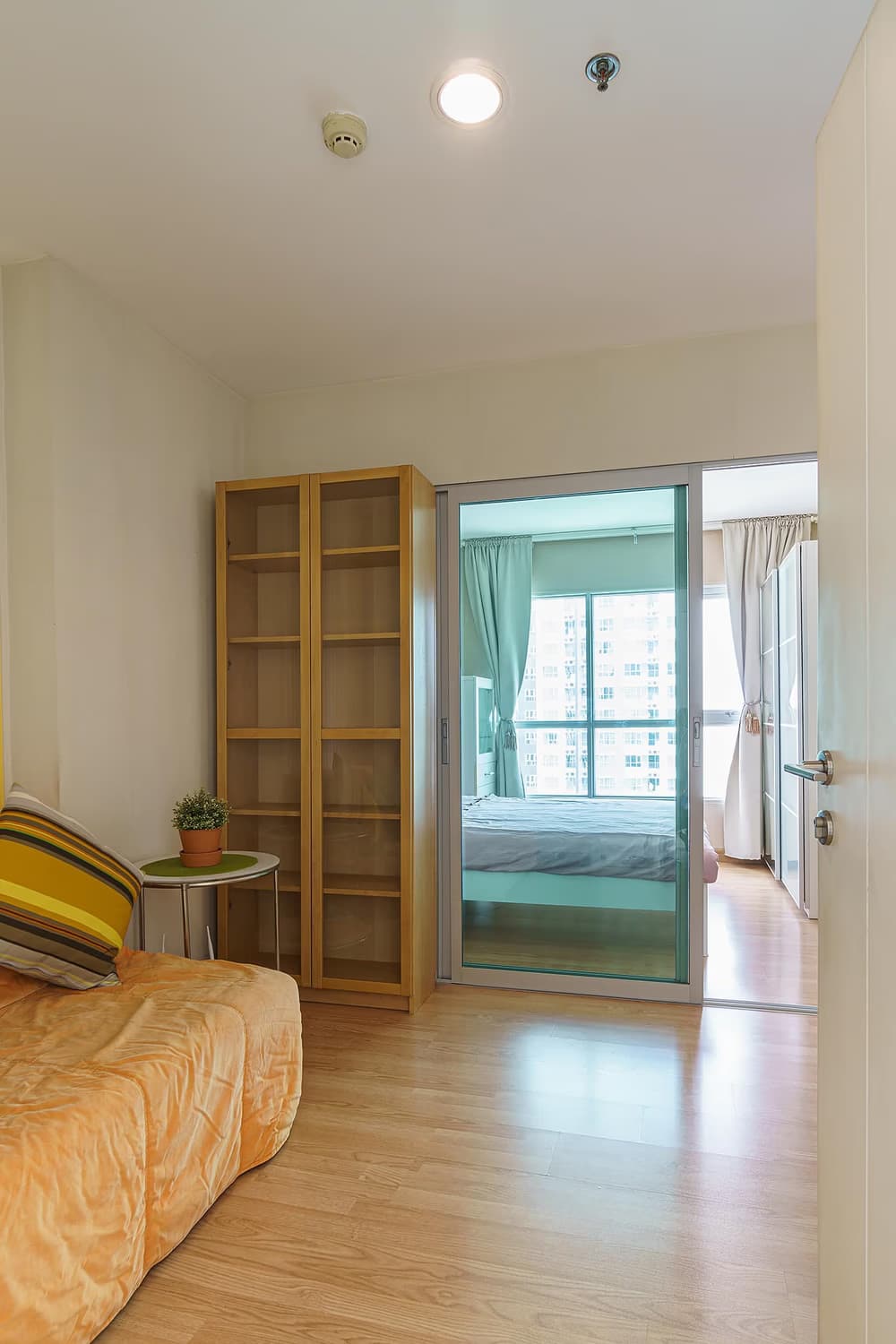 1 Bed Condo for Sale in Khlong Toei - Image 6