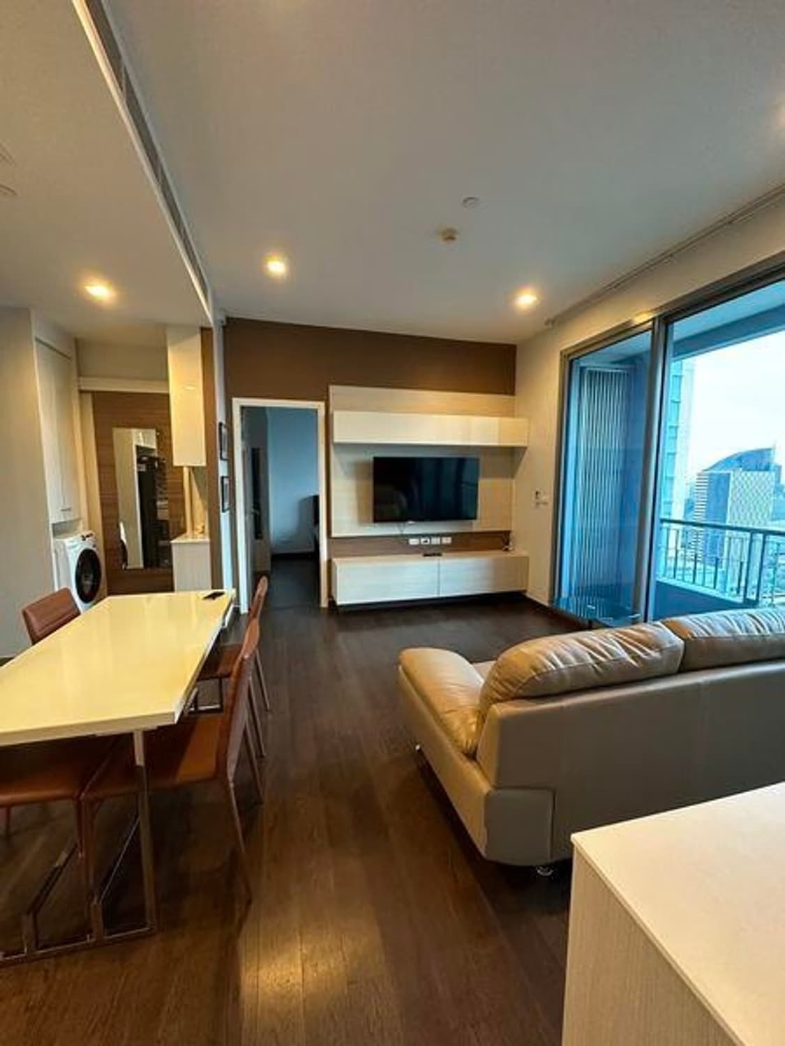 Condo for Sale at Maestro 14 Siam-Ratchathewi - Image 1