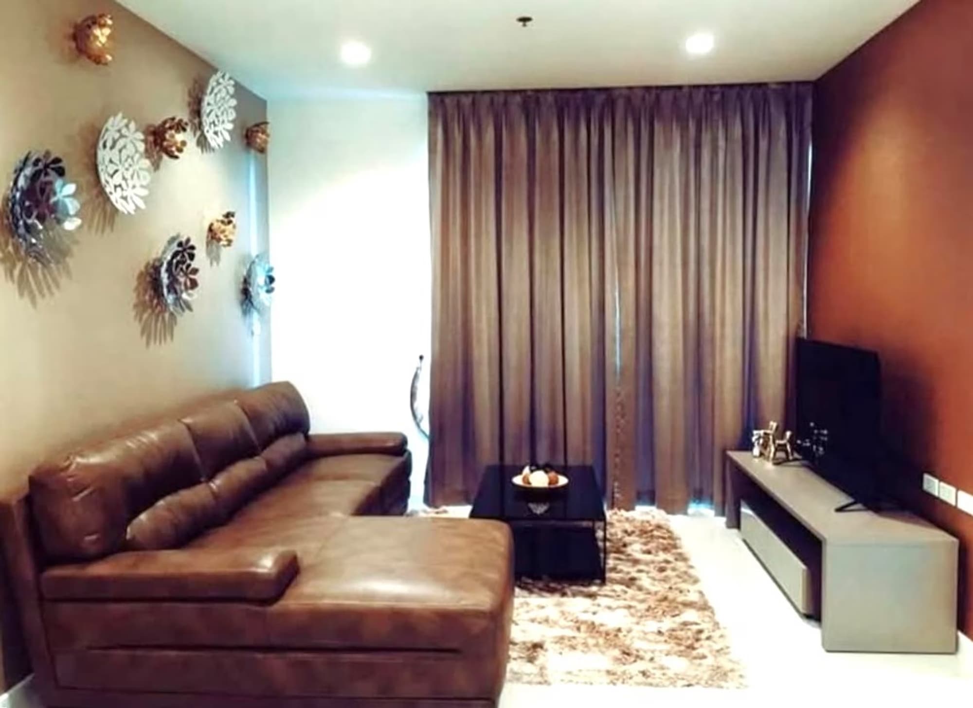 2 Bed Condo for Rent in Bang Kho Laem - Image 1