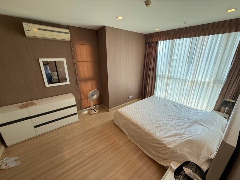 2 Bed Condo for Sale in Watthana