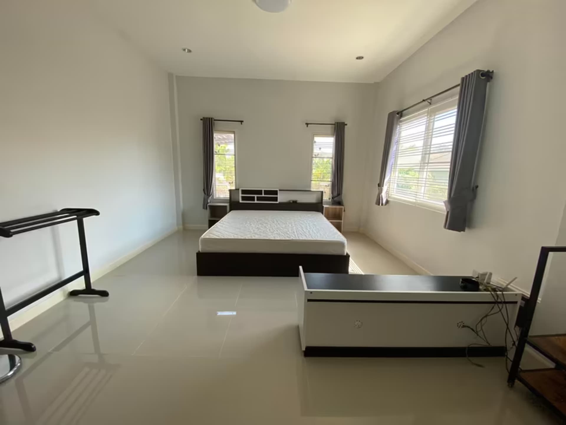 3 Bedroom House - Image 6