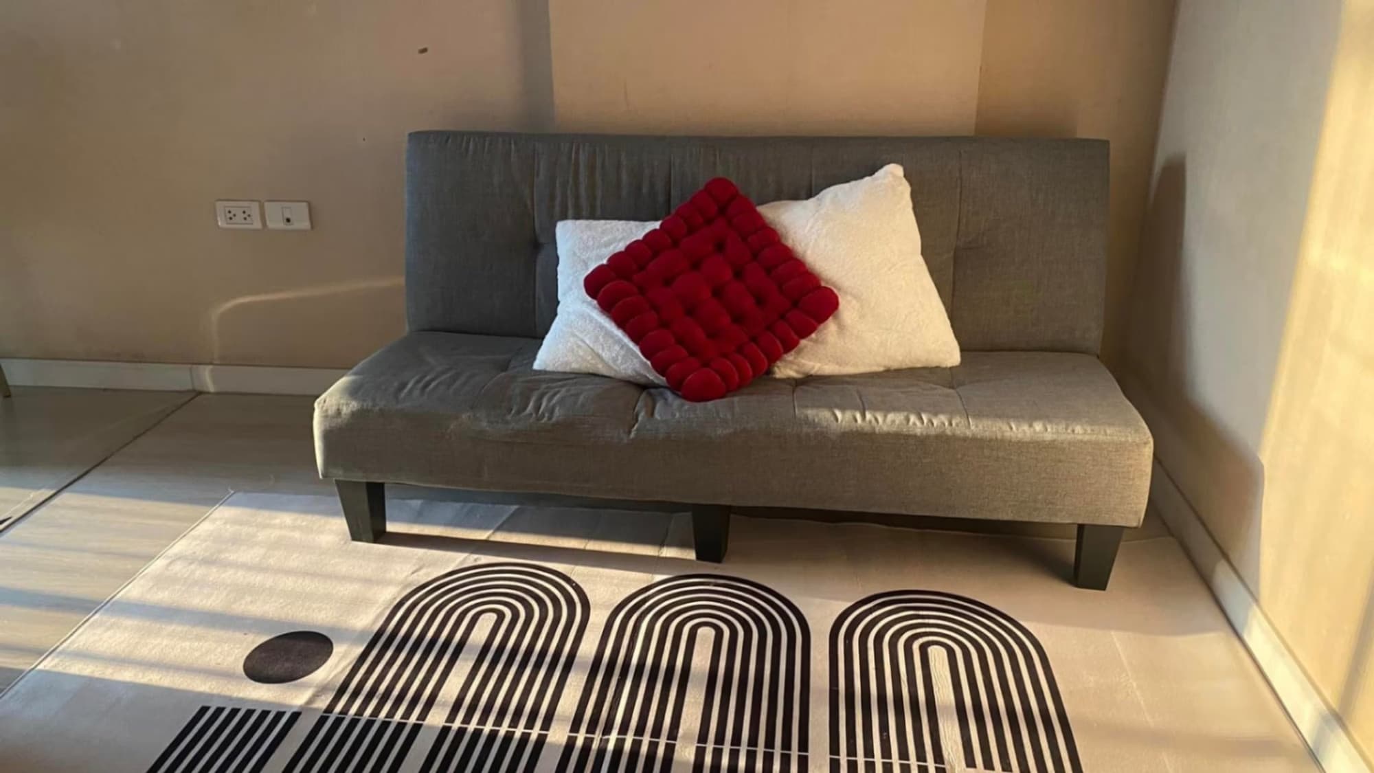 1 Bed Condo for Rent  Near Phra Khanong BTS - Image 1