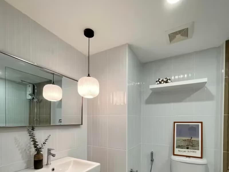 1 Bedroom Condo