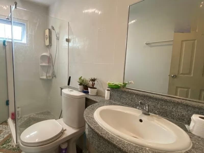 4 Bed House for Sale in Suan Luang