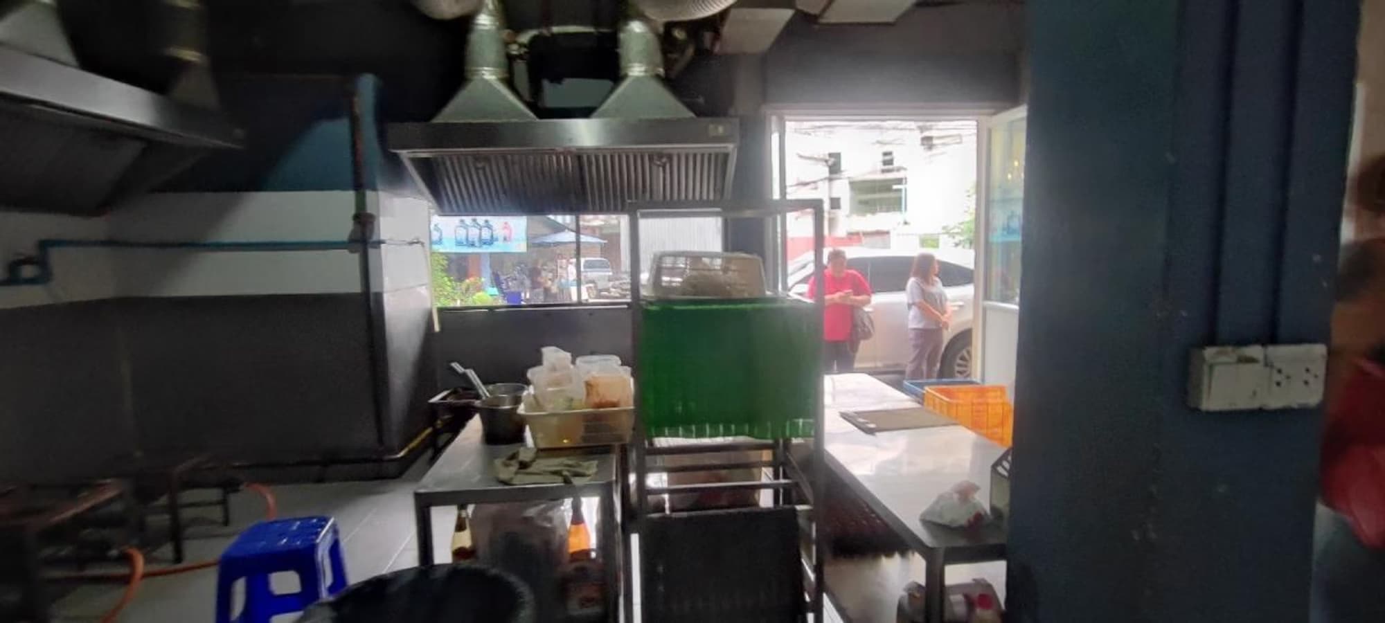 1 ห้องนอน อาคารพานิชย์ สำหรับ จำหน่าย ใน Khlong Toei - Image 4