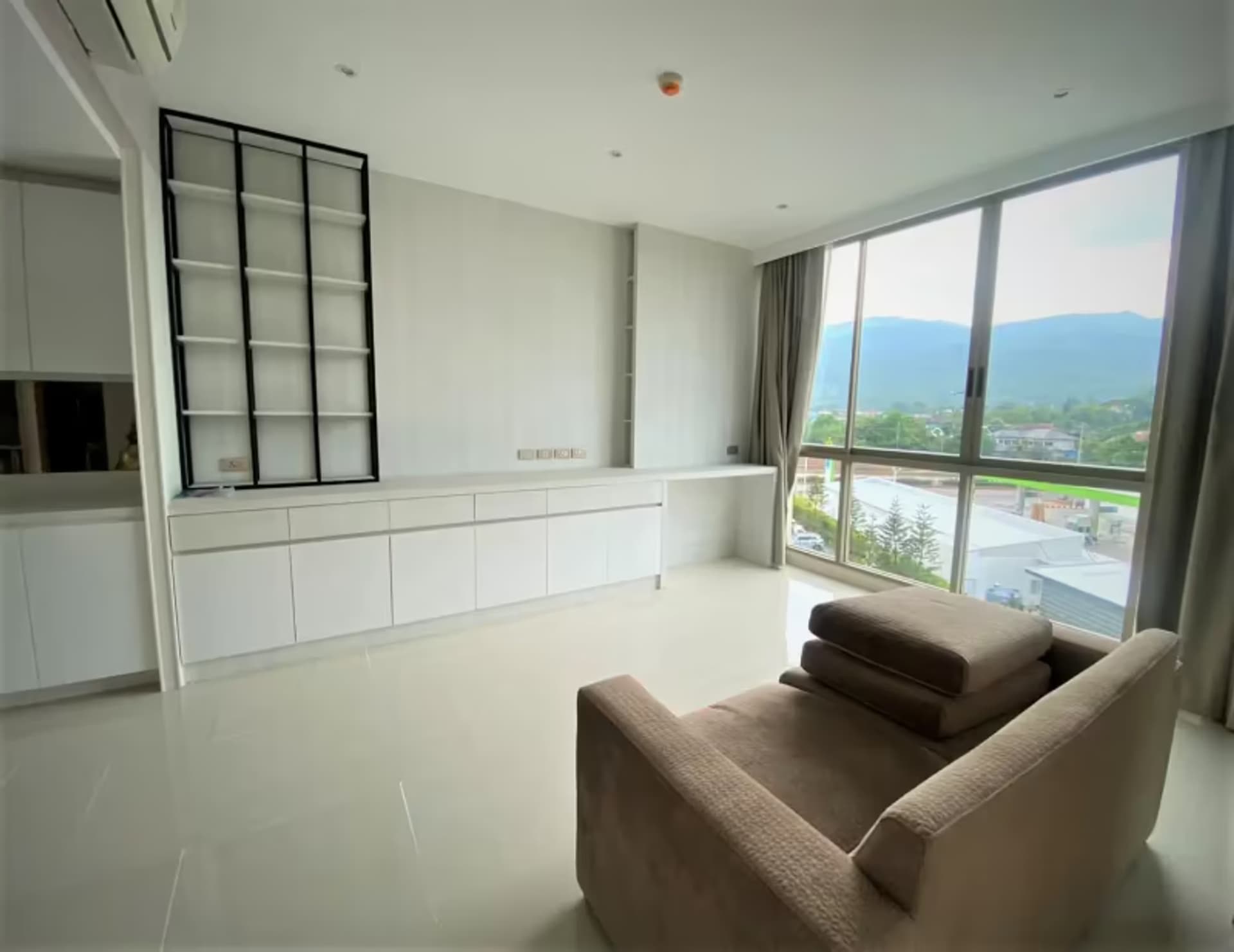 1 Bedroom Condo  for Rent at Hilltania - Image 7