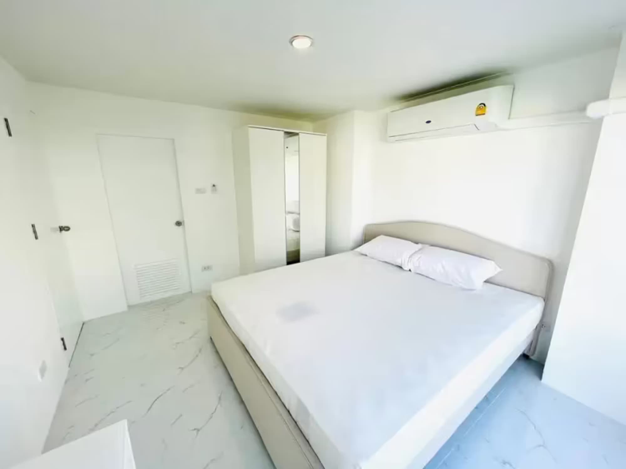 1 Bedroom Condo - Image 3