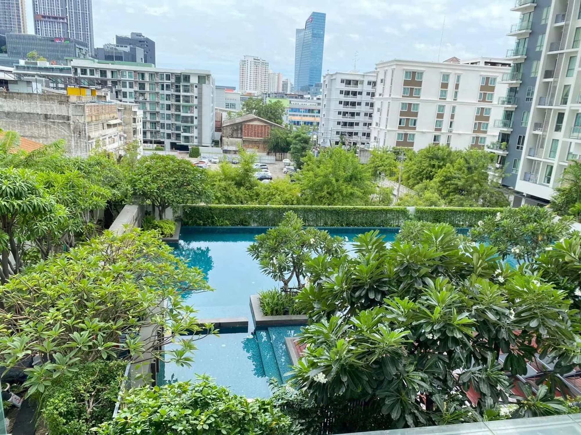 Condo for Rent at The Room Sukhumvit 62 - Image 8