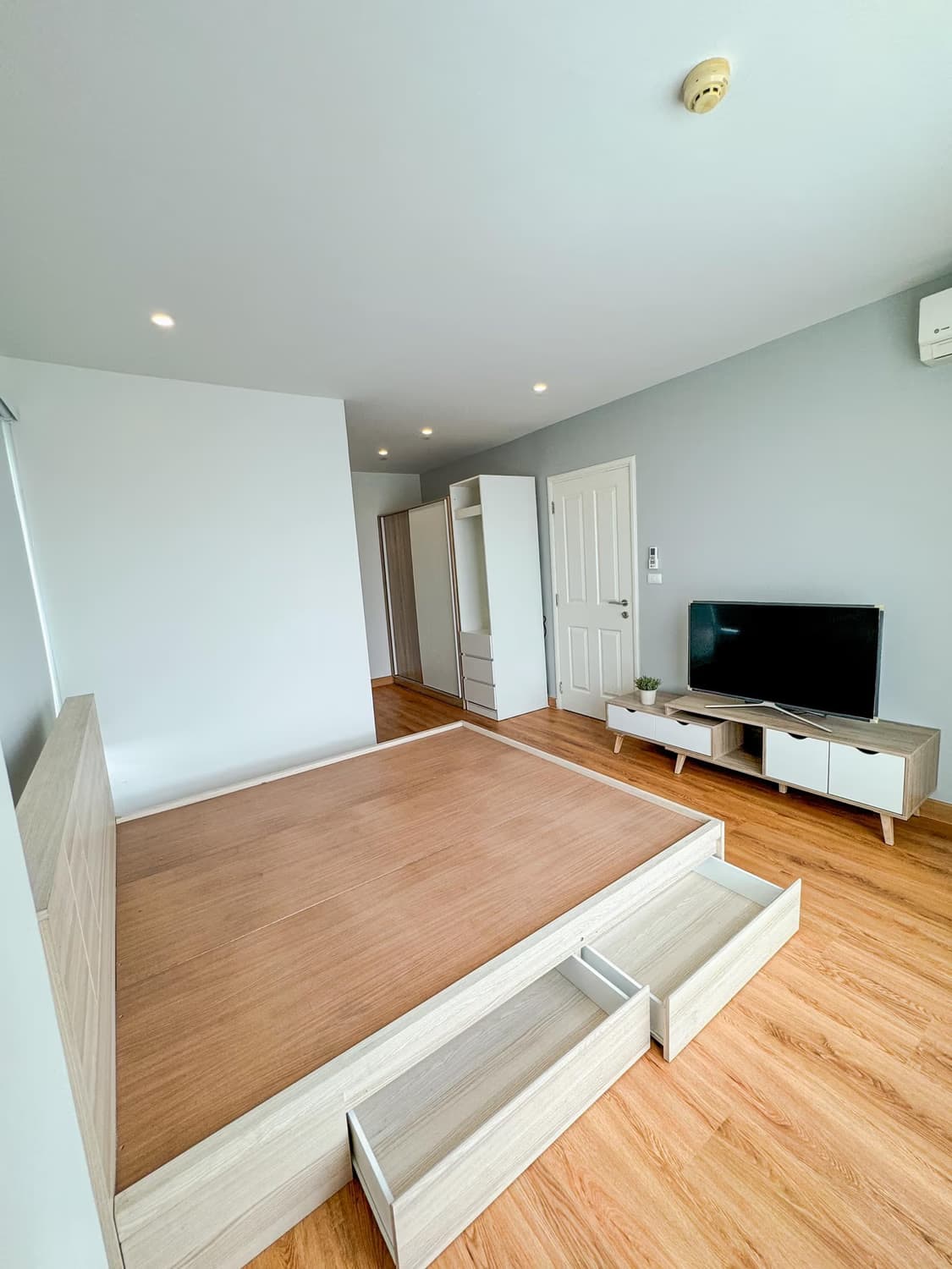 2 Bed Condo for Sale in Mueang Chiang Mai - Image 9