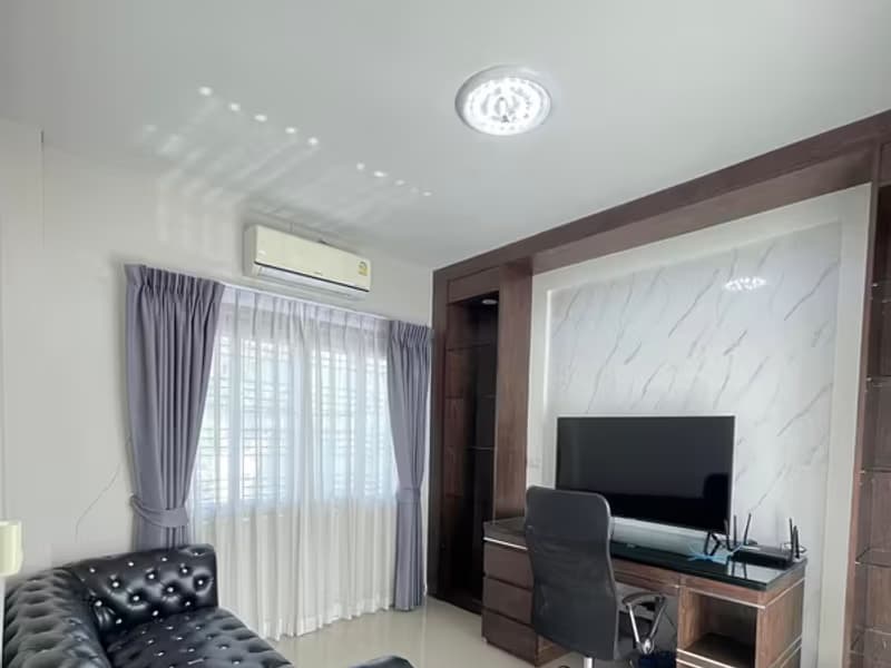 House for Rent in Nong Phueng, Saraphi.  