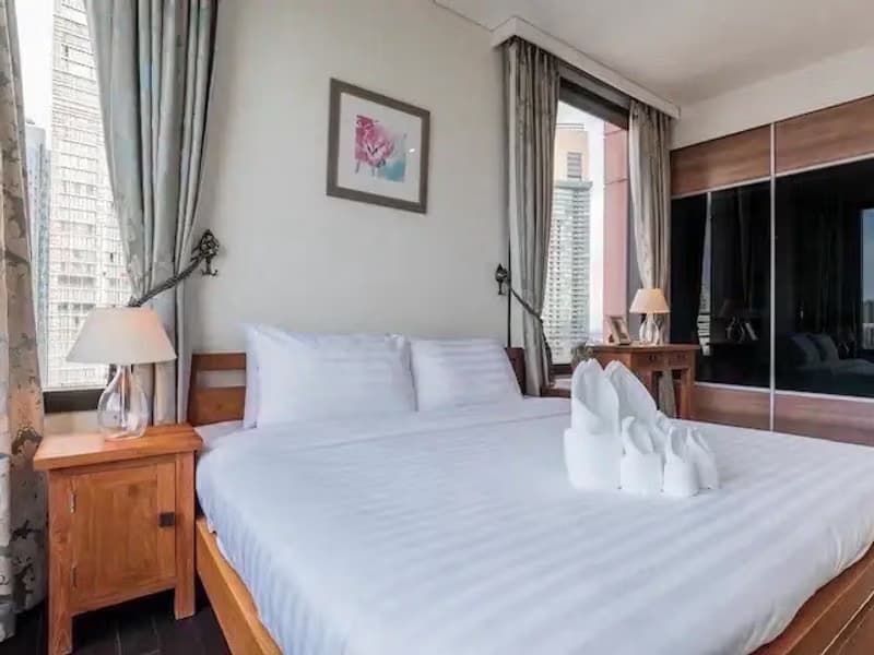 2 Bed Condo for Sale in Khlong Toei