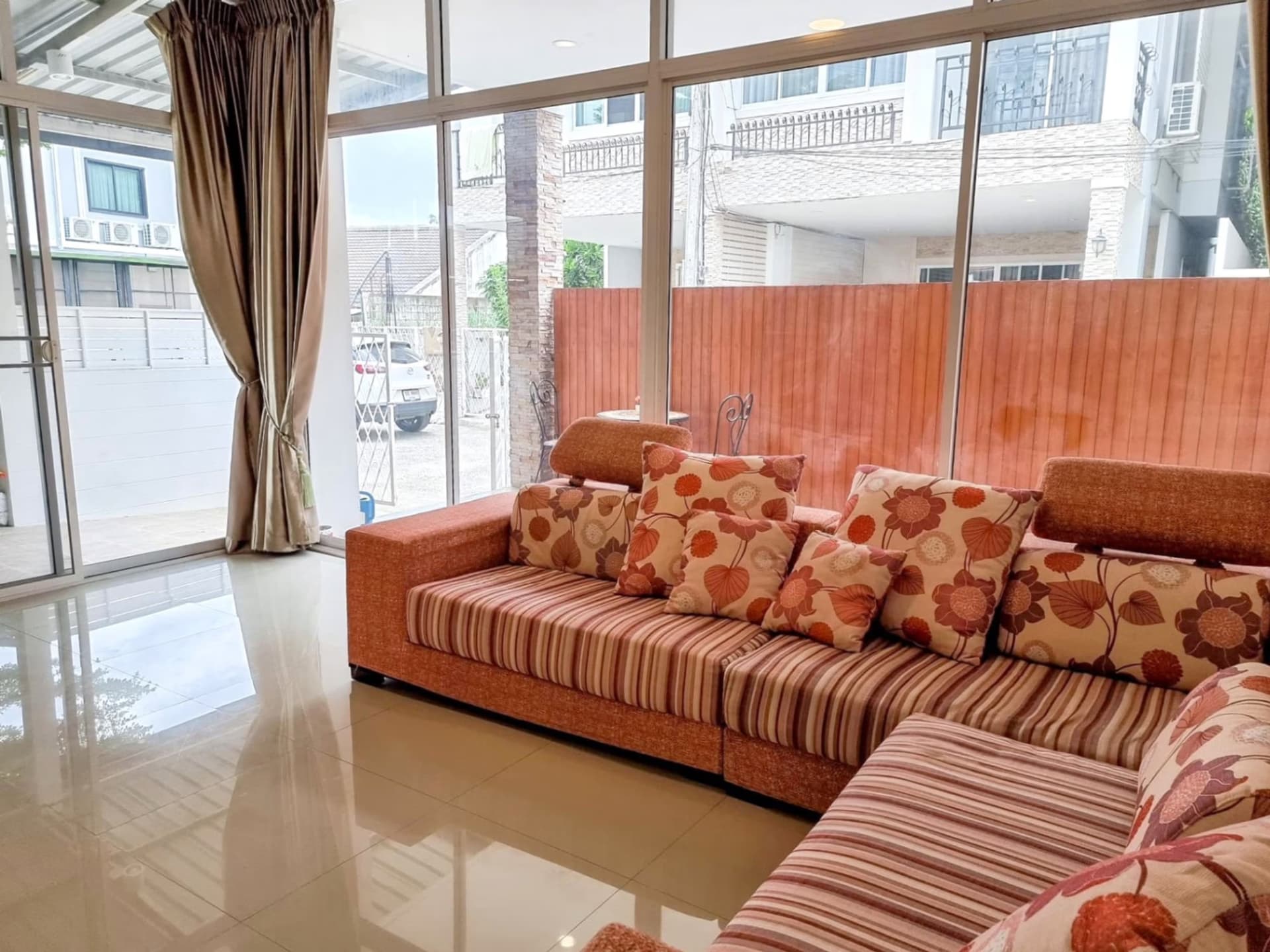 3 ห้องนอน บ้าน สำหรับ ขาย ใน Mueang Chiang Mai District - Image 4