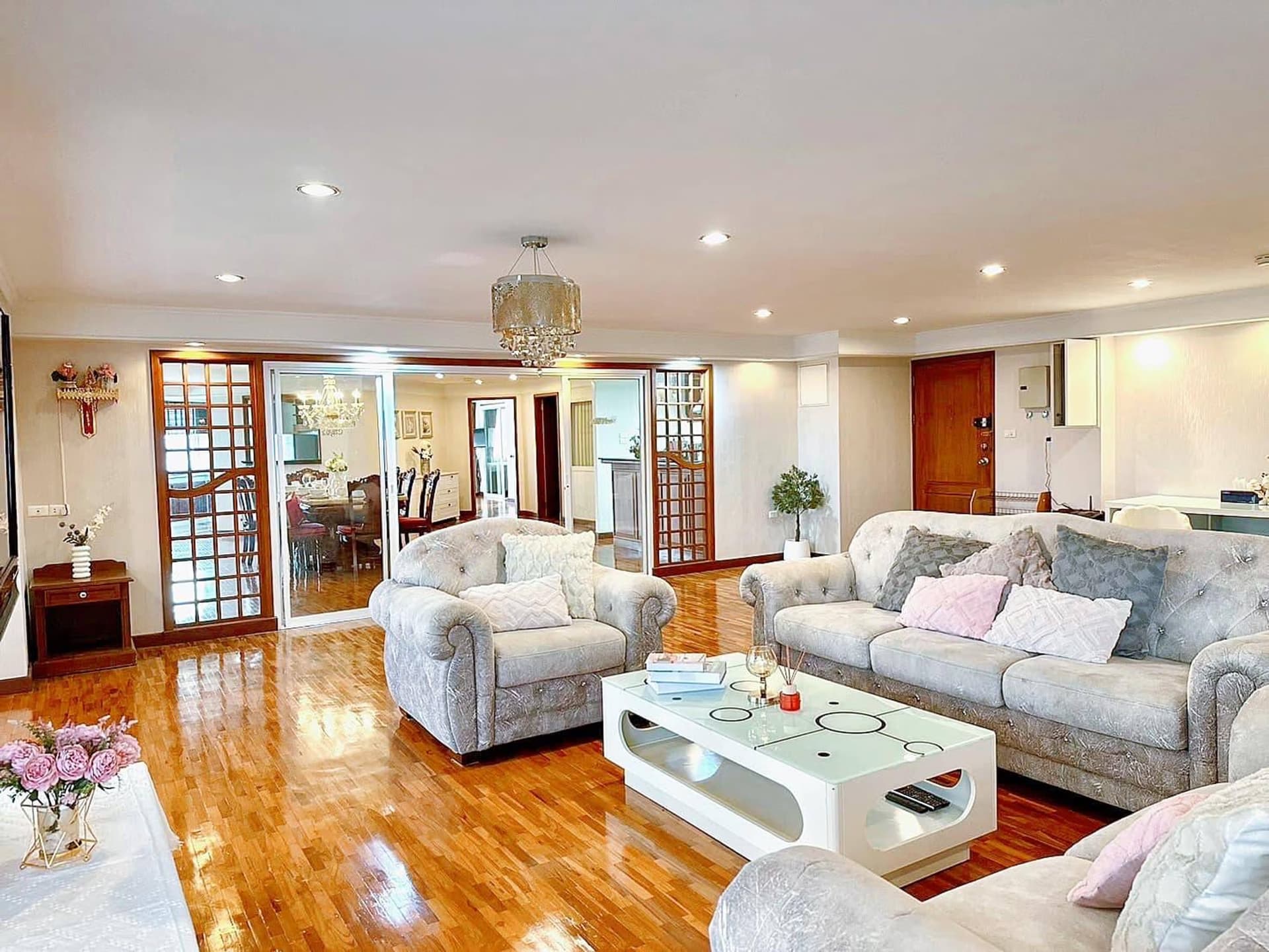 4 Bedroom Condo for Rent/Sale at Hillside 4 - Image 1
