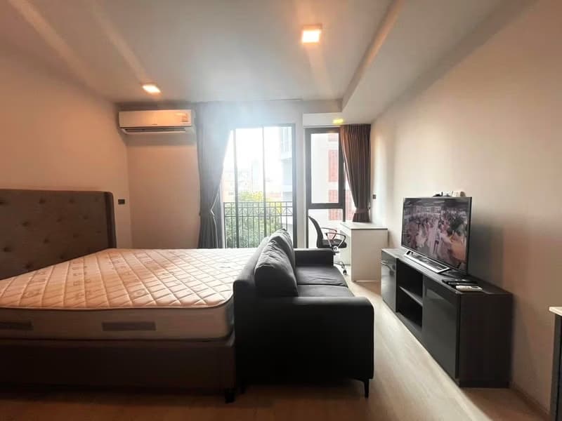 Studio Condo for Rent in Khlong Toei
