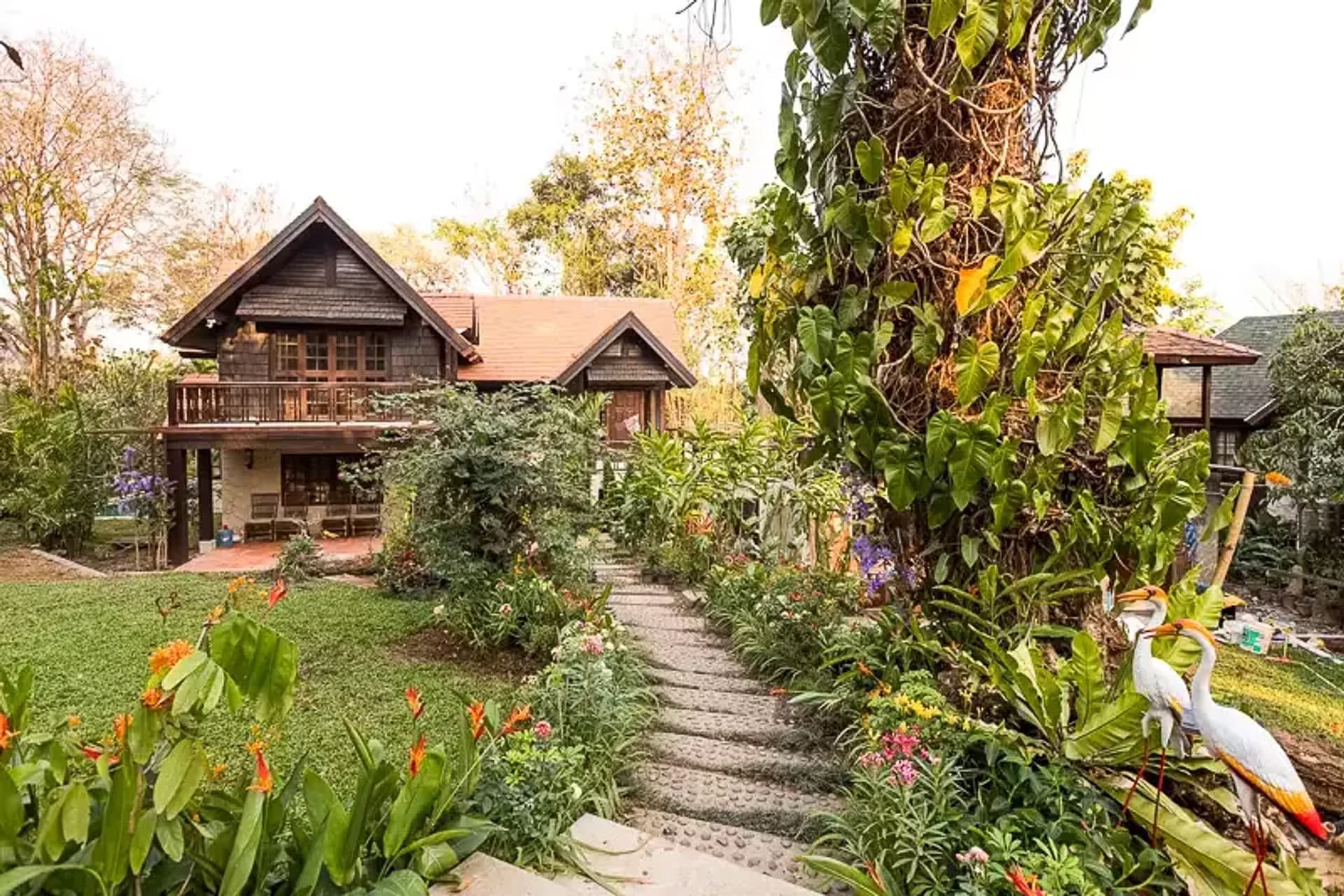 5 Bedroom House - Image 6