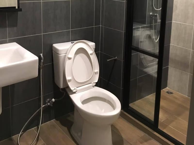 1 Bedroom Condo