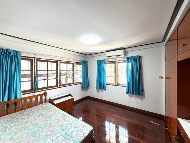 3 Bed House for Rent in Mueang Chiang Mai District