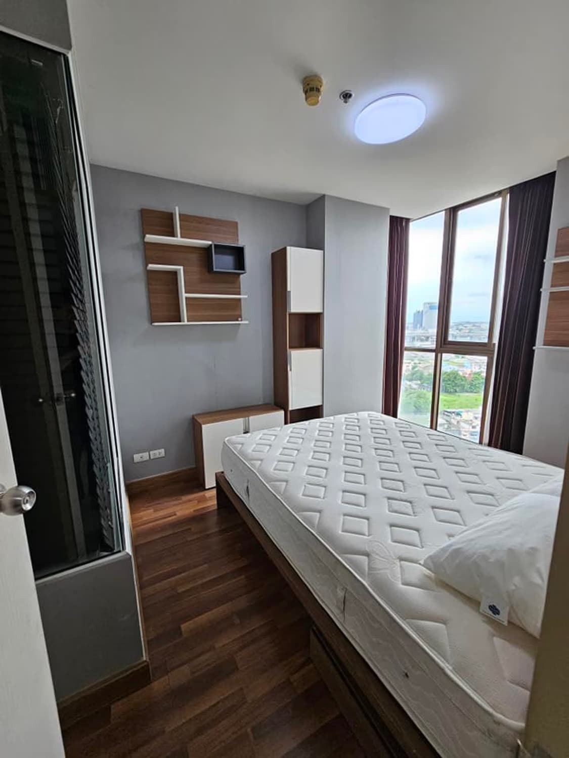 1 Bed Condo for Rent  Near Udom Suk BTS - Image 2