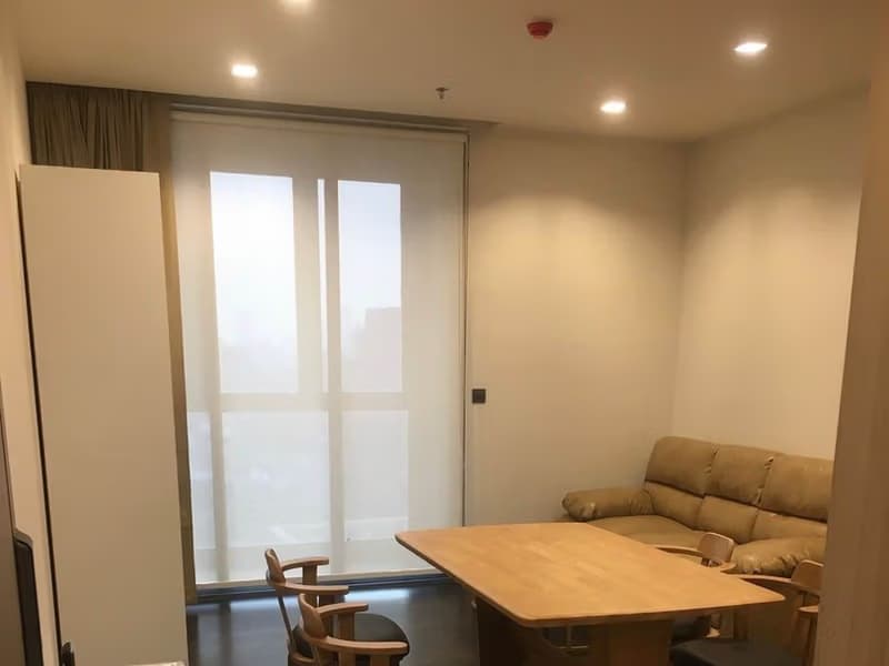 2 Bed Condo for Rent in Ratchathewi