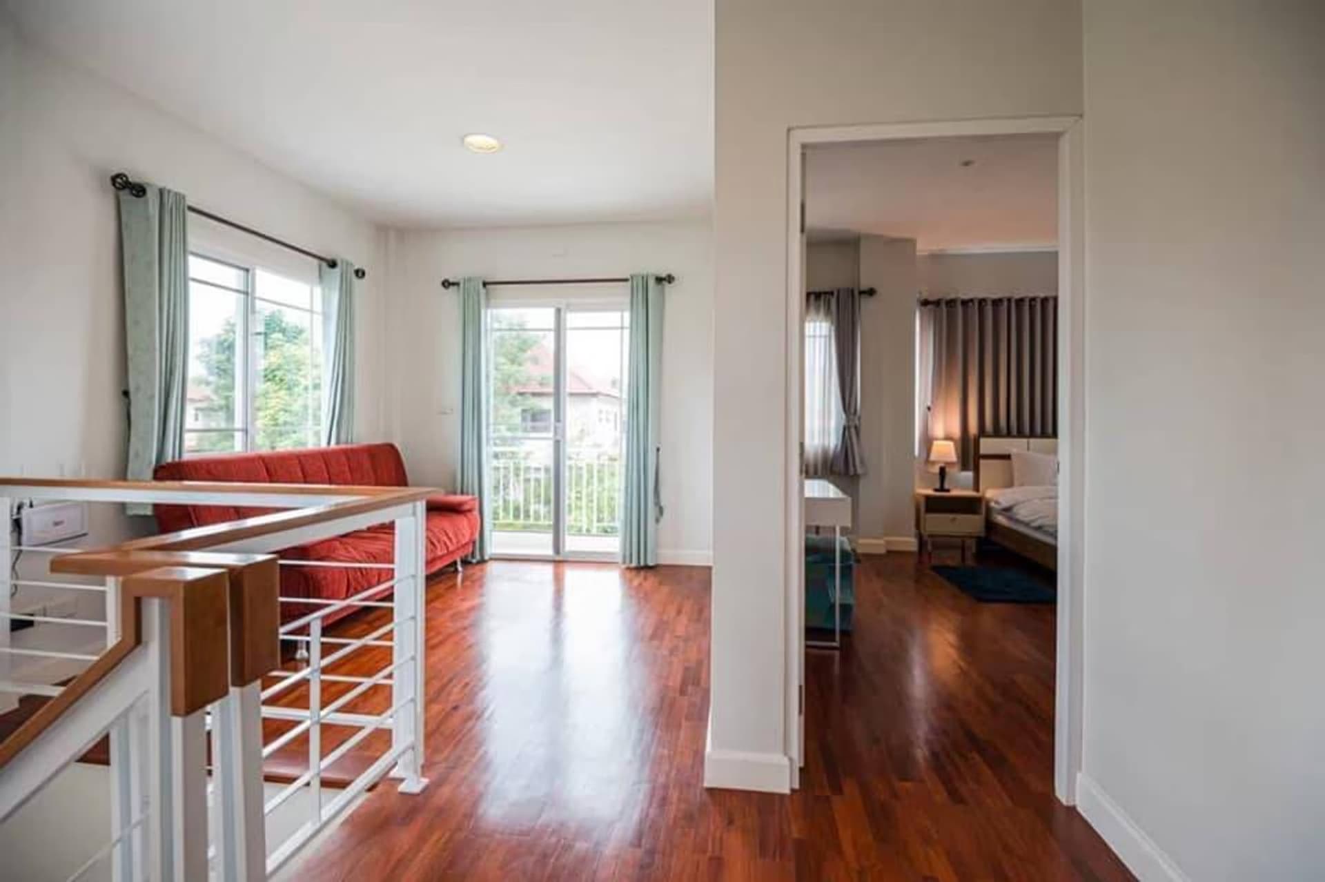 Pool villa house for rent in a frame - Image 17