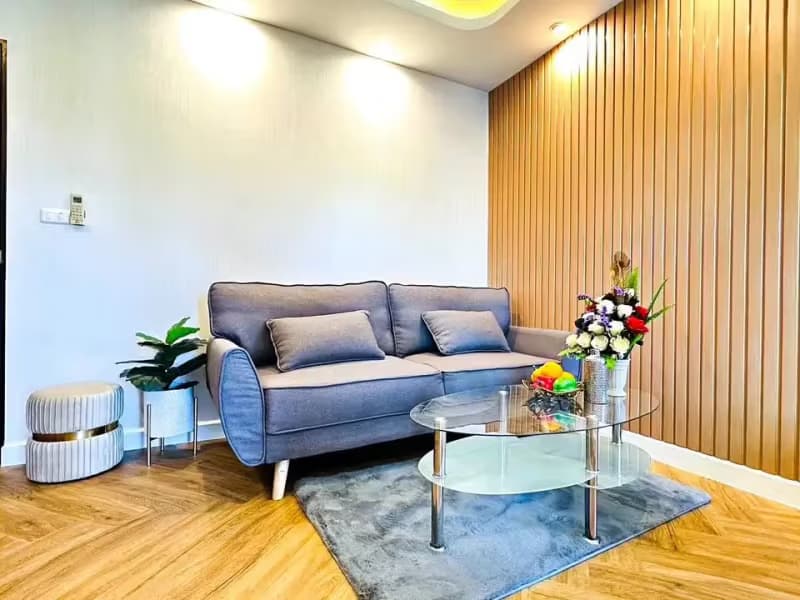 1 Bedroom Condo