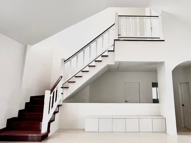 4 Bed House for Rent in Mueang Chiang Mai