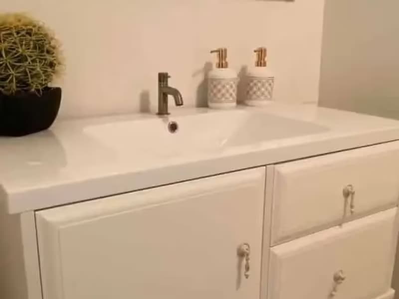 1 Bedroom Condo