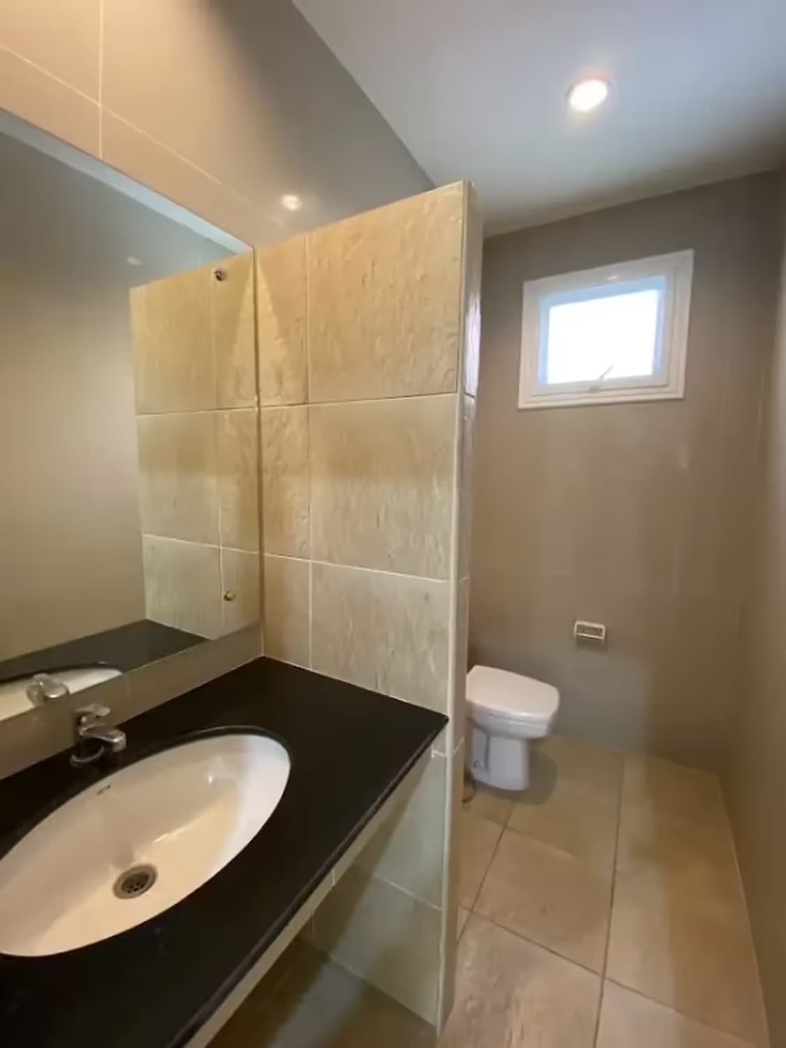3 Bedroom House - Image 14