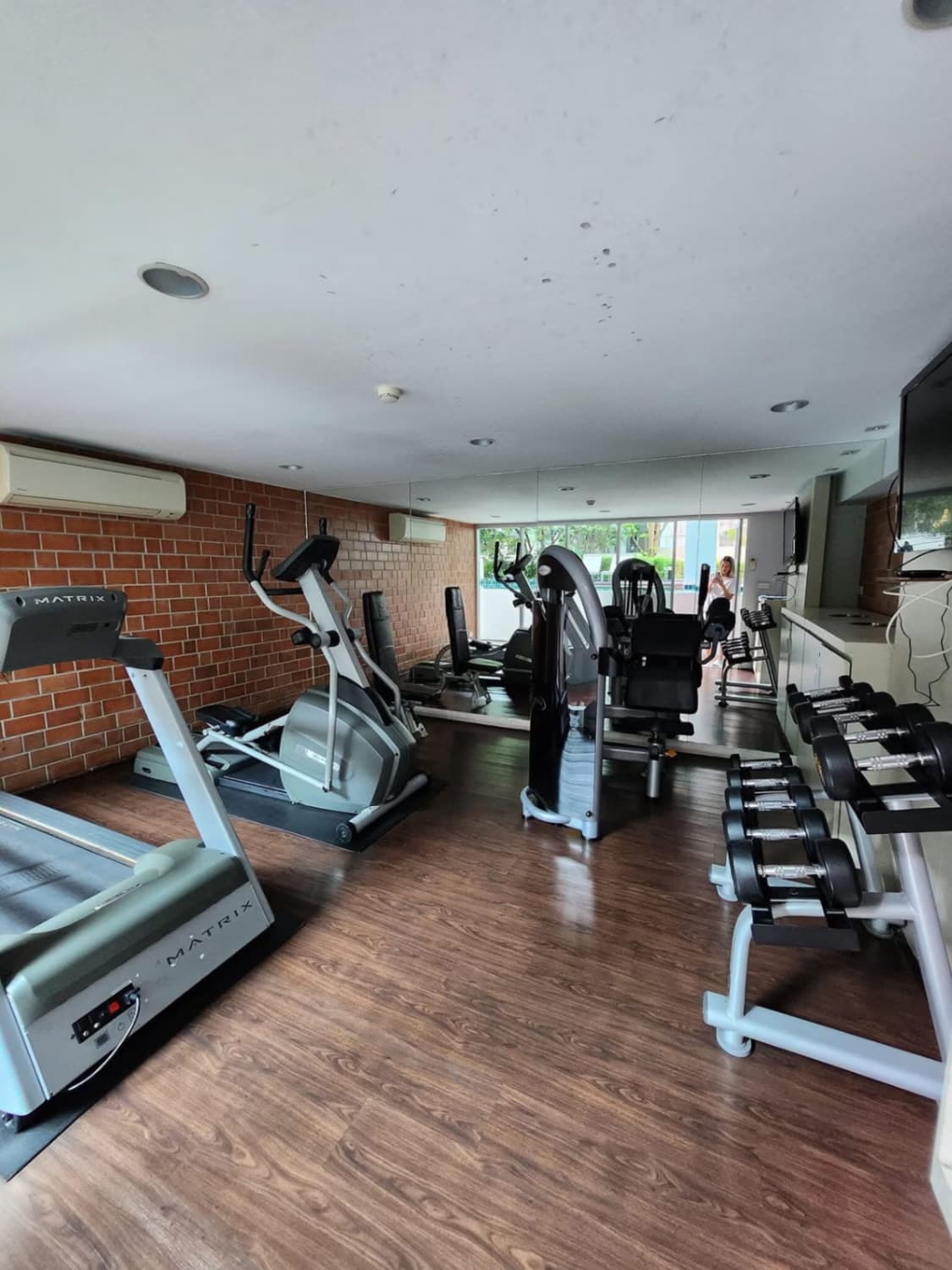 2 Bed Condo for Sale in Phra Khanong - Image 14