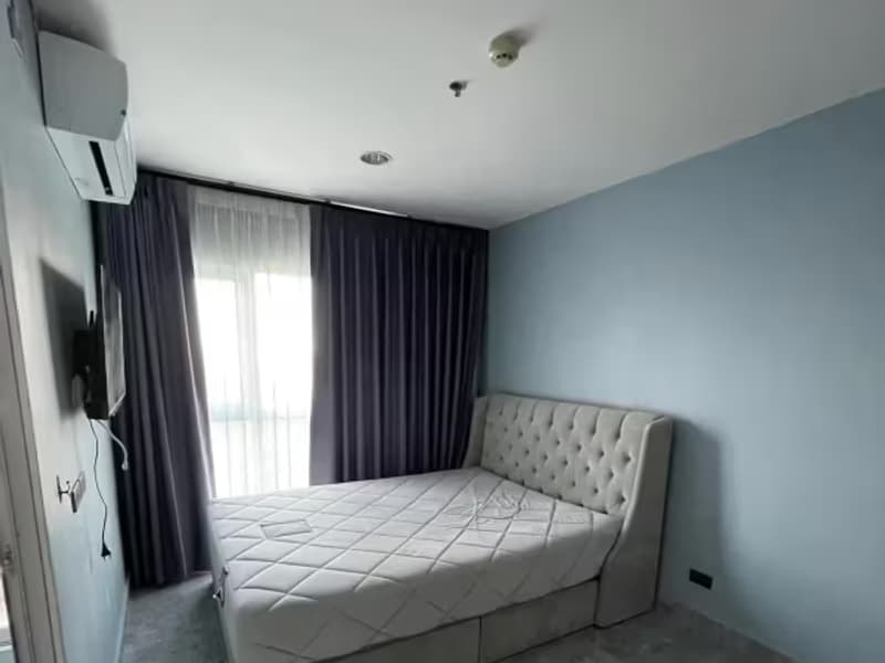 1 Bedroom Condo
