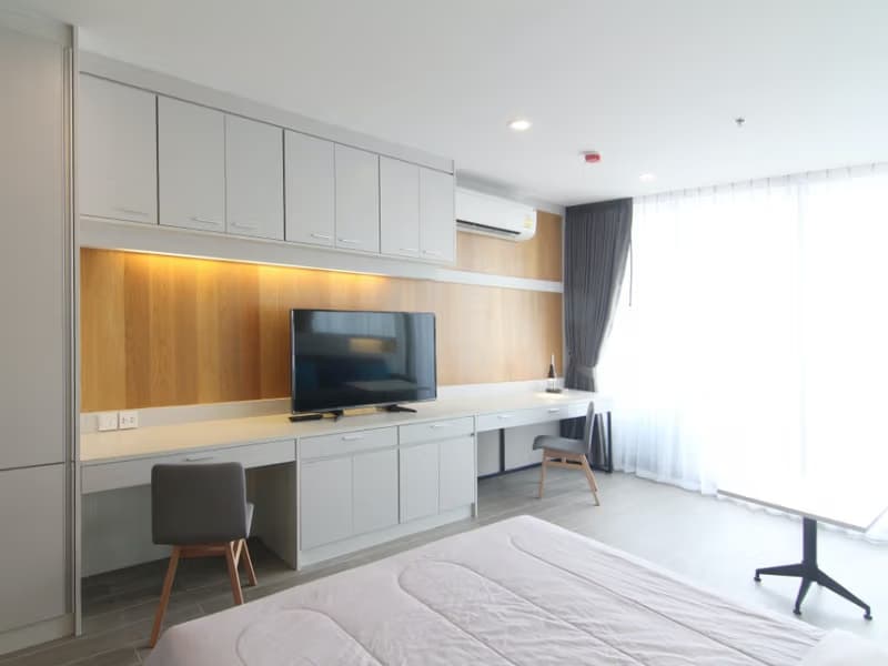 null Bed Condo for Rent  Near Surasak BTS