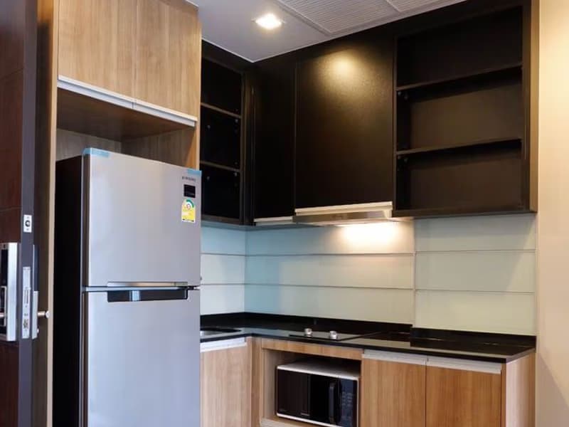 1 Bedroom Condo