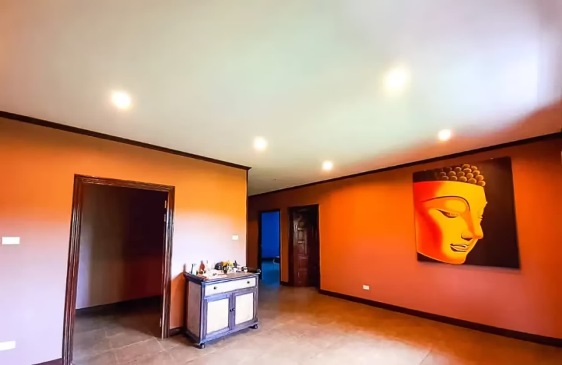 4 Bedroom House - Image 5