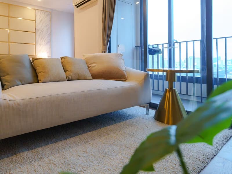 1 Bed Condo for Rent and Sale  Near Chit Lom BTS