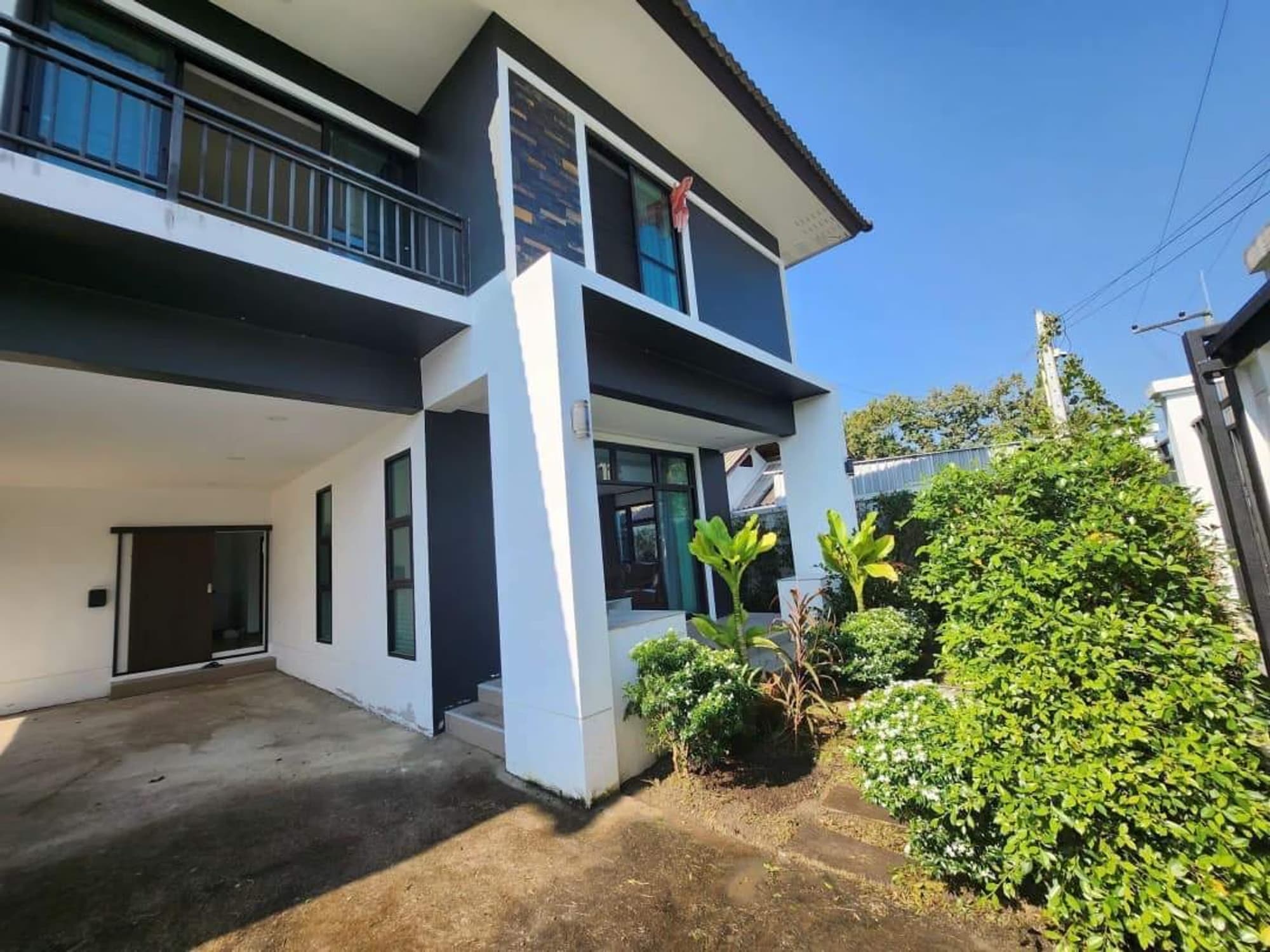 3 Bed House for Rent and Sale in Doi Saket - Image 2