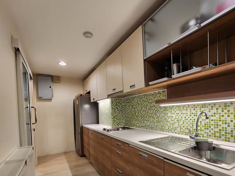 2 Bed Condo for Rent in Khlong San