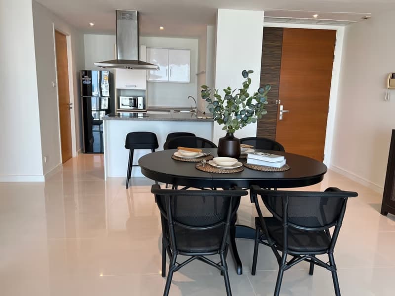 2 Bed Condo for Rent in Watthana