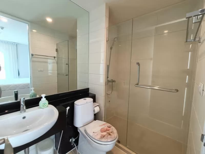 The Parkland Grand Asok-Phetchaburi